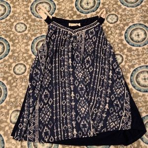 A nice summer top for breezy hot days.